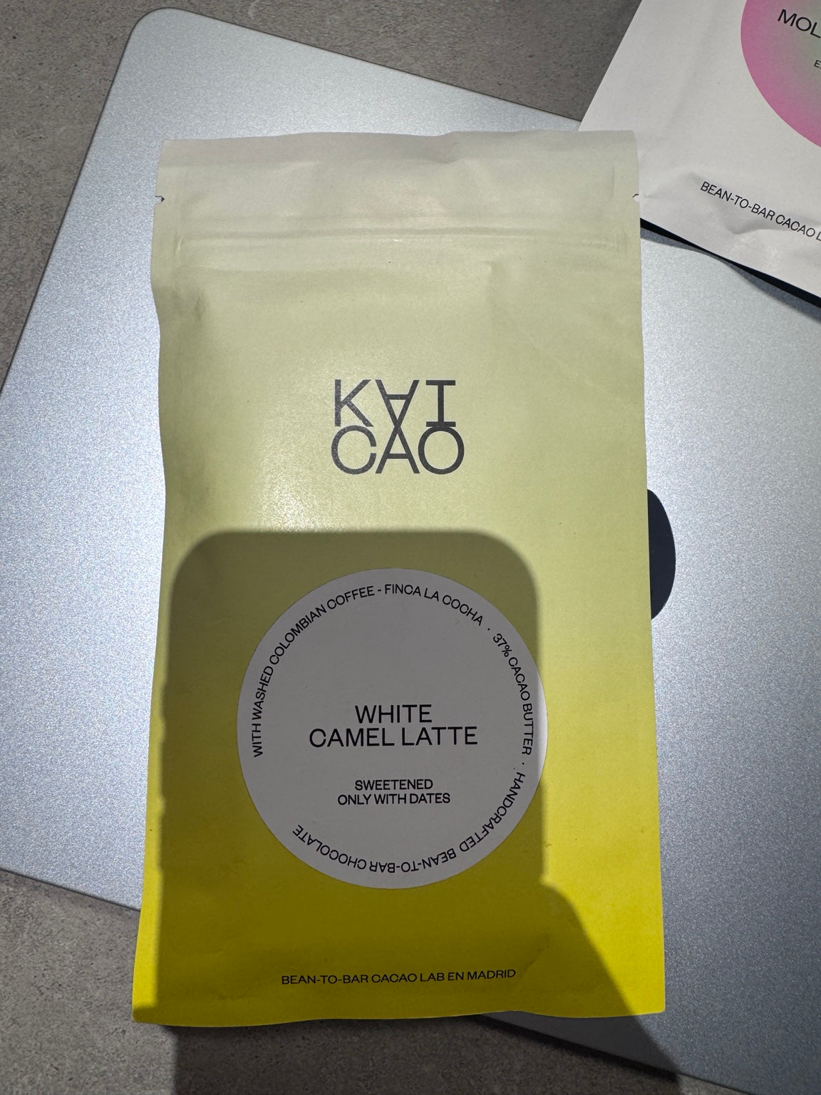 Kaicao White Camel Latte 70 г — лицева страна